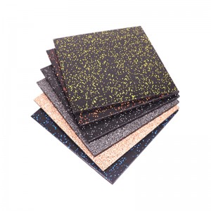 Placi de podea de cauciuc